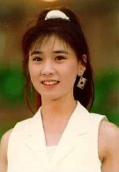 秋元康氏の妻 高井麻巳子さん