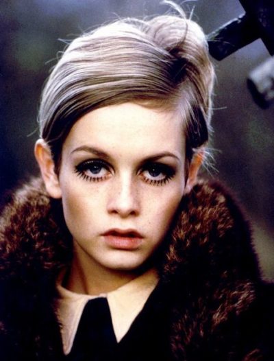 ツイッギー Twiggy 今現在は 60年代70年代ファッションミニスカ女王画像