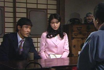 仁役の山下慎二と妻・田倉道子役の田中美佐子