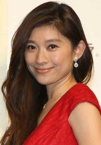 篠原涼子 市村正親の子供は何人 バレエの学校も 年齢 家族写真画像に胸アツ