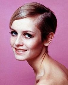 ツイッギー Twiggy 今現在は 60年代70年代ファッションミニスカ女王画像